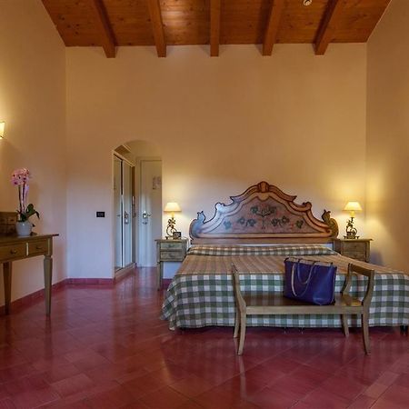 Hotel Barracuda Marina di Campo Bagian luar foto