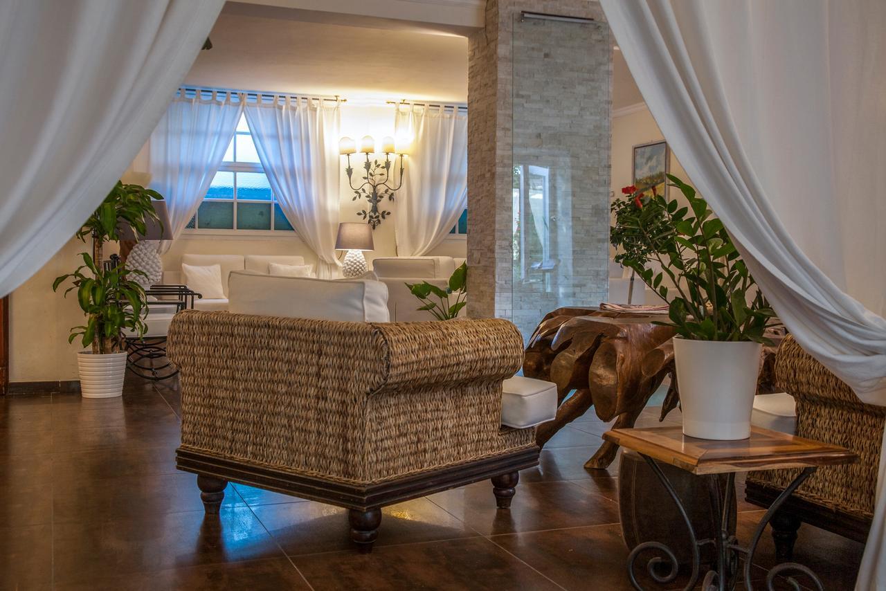 Hotel Barracuda Marina di Campo Bagian luar foto